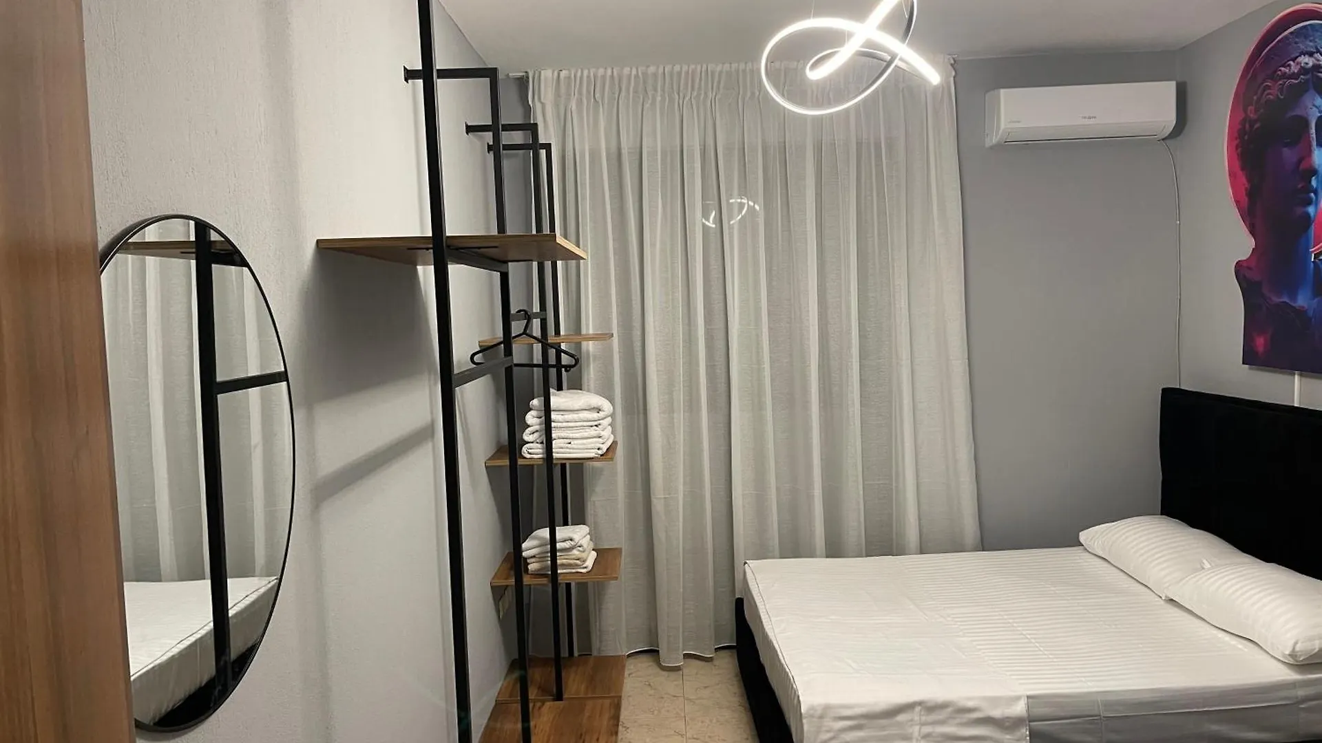 Апартаменты Super House 2 Blloku - 3 Rooms Тирана Албания