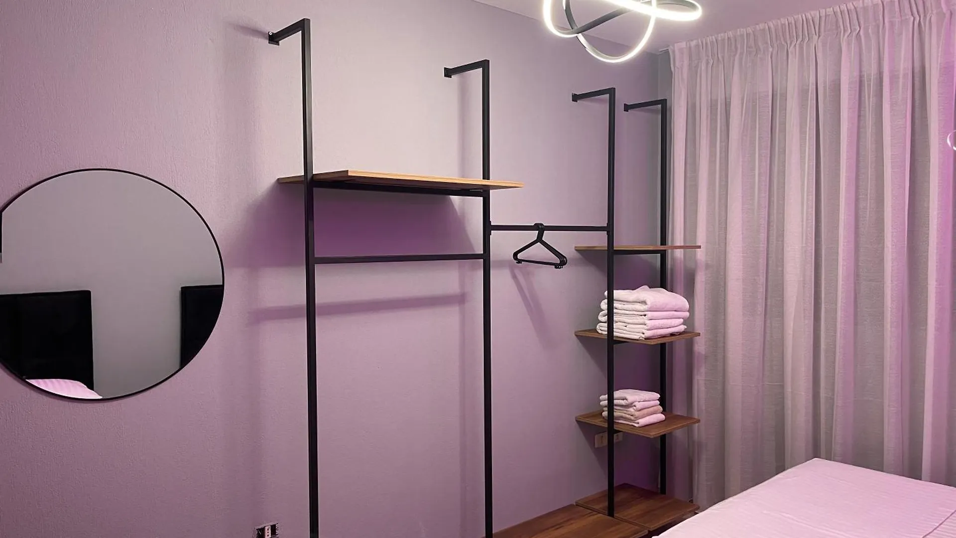 Super House 2 Blloku - 3 Rooms Тирана 0*,  Албания