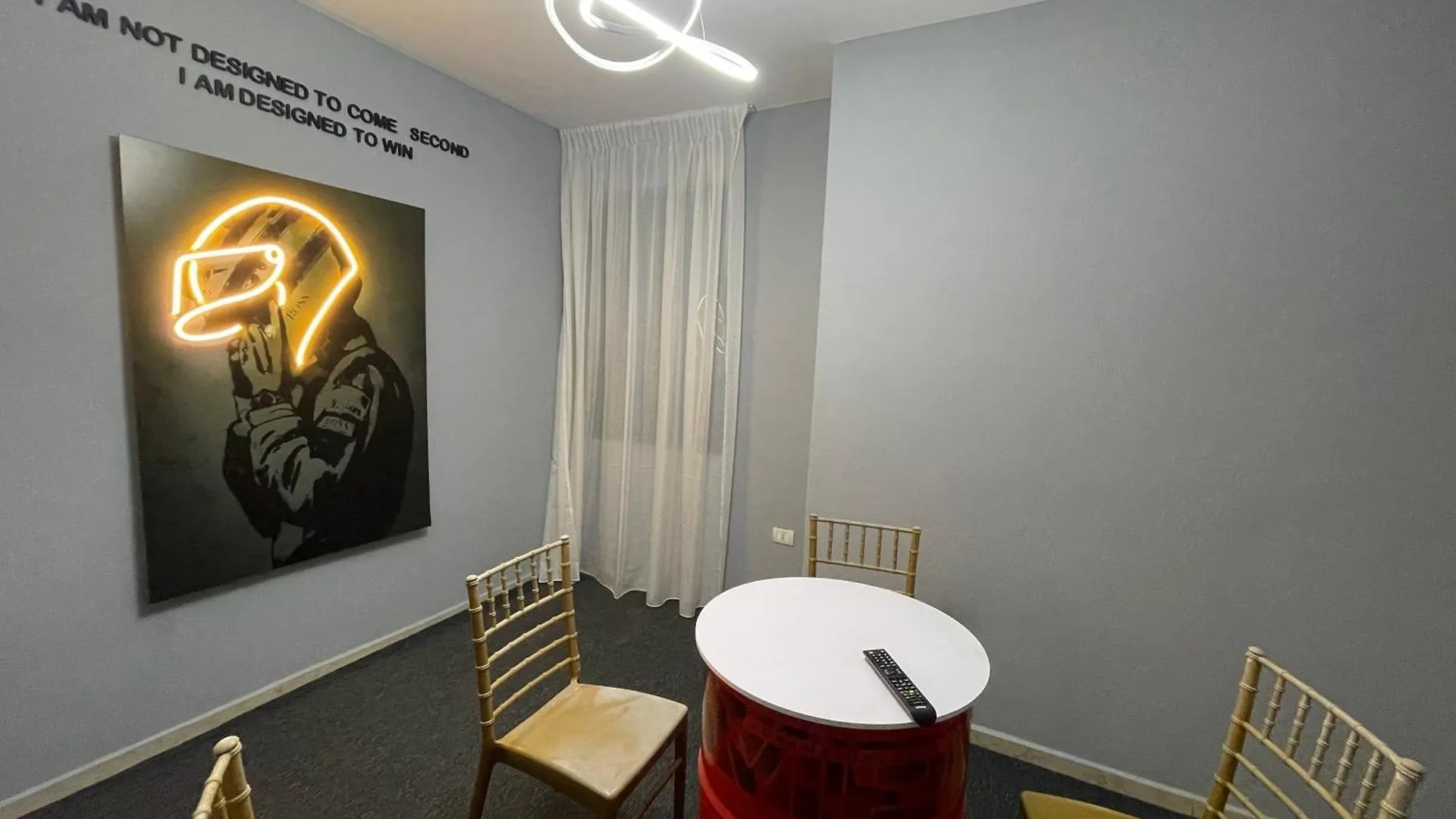 Апартаменты Super House 2 Blloku - 3 Rooms Тирана