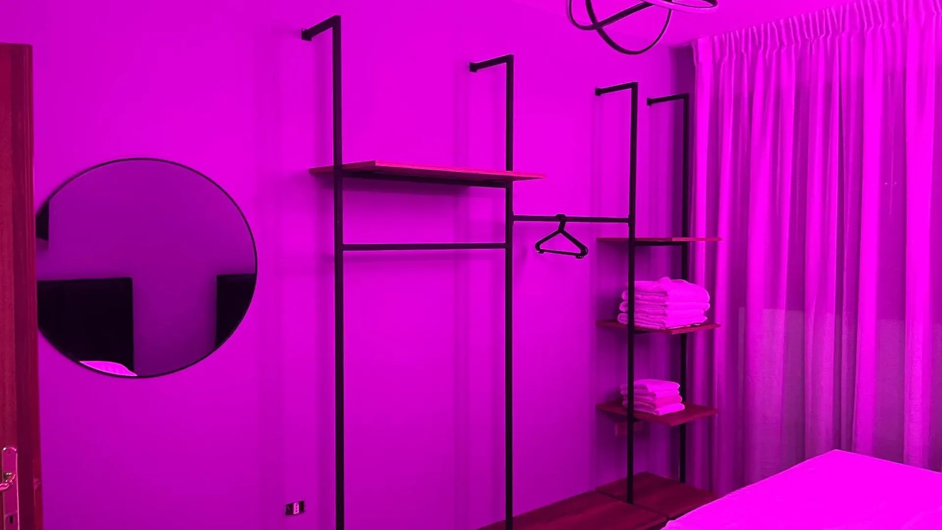 Super House 2 Blloku - 3 Rooms Tirana Albania